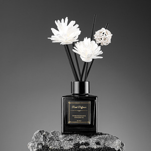 Difusor de Aromaterapia sin Fuego en Botella Marrón Pequeña con Fragancia de Lavanda, <span class=keywords><strong>Gardenia</strong></span> y Jazmín para Uso en el Hogar, Baño y Aseo - Product Image 2