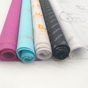 Papier d'emballage imprimé personnalisé noir, blanc, rose, de haute qualité, avec logo, pour vente en gros à prix abordable - Product Image 1