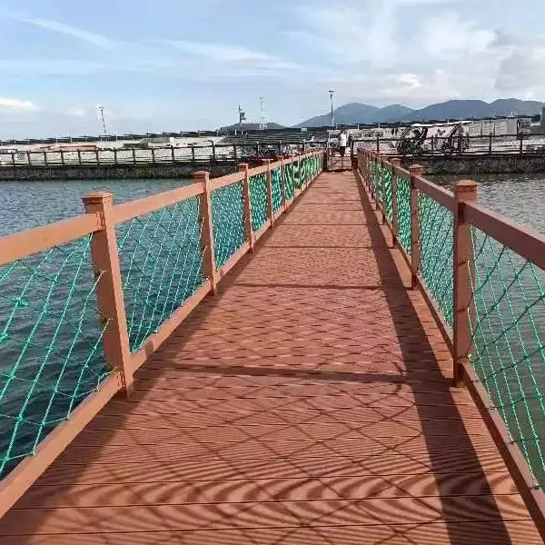 Hete Verkoop Hdpe Gemarineerde Vlotter Plastic Drijvende Brug En Loopbrug Voor Zee Grote Golf Drijvend