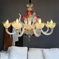 Lustre en verre artistique pour plafond haut, lampe suspendue en forme de fleur rouge soufflée à la main pour projet de décoration résidentielle