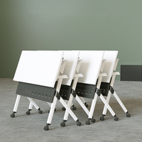 Table pliante en acier de qualité commerciale, conception personnalisée en usine pour les événements et les salles de réunion, empilable