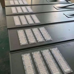 ไฟถนนโซลาร์เซลล์ออลอินวัน LED กำลังไฟ 40W 60W 80W สำหรับภายนอกอาคาร กันน้ำ IP65 ตัวเรือนอะลูมิเนียม ใช้พลังงานแบตเตอรี่ เหมาะสำหรับถนน ขายดี - Product Image 4