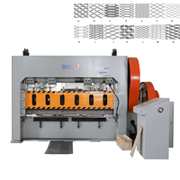 Machine à mailles métalliques expansées robuste pour la fabrication de passerelles d'échafaudage