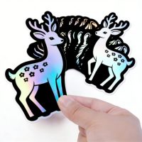 Autocollant personnalisé en vinyle découpé à la forme, étiquette holographique, imperméable, auto-adhésif, logo arc-en-ciel argenté, autocollants holographiques laser personnalisés
