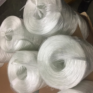 Roving en fibre de verre E sans alcali 2400tex avec sizing silane à égouttement rapide pour pulvérisation, pour coques de bateaux, baignoires et moulage de PRV - Product Image 3