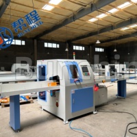 Scie CNC bois triangulaire haute vitesse Coupe transversale avec servomoteur de precision Alimentation automatique