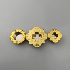 Caja Pequeña Religiosa de Aleación de Zinc con Tapa de Latón, Cruz Ortodoxa Decorativa, Almacenamiento para Objetos Sagrados, Regalo, Accesorio de Iglesia - Product Image 1