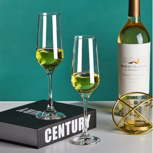 Verres à pied élégants classiques sans plomb de 6 oz pour fêtes d'<span class=keywords><strong>anniversaire</strong></span> et mariages, idéaux pour les flûtes et les vins mousseux - Product Image 2