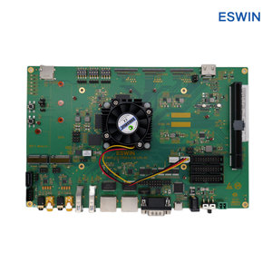 Aggloméré <span class=keywords><strong>ESWIN</strong></span> EIC7700X: Carte avec Quad-core RISC-V SoC et 19.95 TOPS NPU - Product Image 2