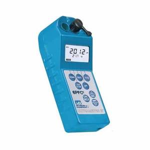 Analizador de Calidad del Agua Multiparamétrico Portátil Ultramete II 6PFCE y 4P con Pantalla LCD de 4 Dígitos de Resolución Superior - Product Image 3