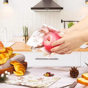 Serviettes <span class=keywords><strong>De</strong></span> Noël Jetables 20 Pcs Hiver Flocon <span class=keywords><strong>De</strong></span> Neige Table Serviettes En <span class=keywords><strong>Papier</strong></span> 6.5 "x 6.5" 2 Plis Arbre <span class=keywords><strong>De</strong></span> Noël Renne Décorations - Product Image 6