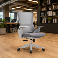Chaise de bureau ergonomique de style ethnique pour une assise prolongée sans fatigue, avec siège en maille en forme d'arc pour salle de conférence et roulettes réglables