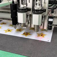 Machine de découpe numérique à plat CNC coupe-couteau oscillant pour papier d'impression d'étiquettes autocollantes en vinyle