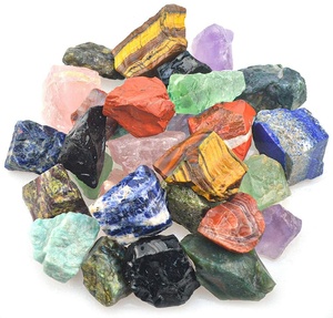 หินคริสตัลดิบธรรมชาติหลากสีรูปทรงไม่สม่ำเสมอสำหรับอโรมาเธอราพี ขายส่ง - Product Image 1