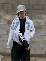Sweat à capuche zippé pour homme avec logo personnalisé, effet vieilli, patchs à carreaux appliqués, coupe oversize, style streetwear robuste