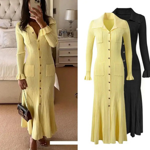 Großhandel Damenkleidung Mode Knopfleisten-Strickkleid Französisch Elegant Hochgeschnittenes Strickkleid mit Langen Ärmeln - Product Image 1