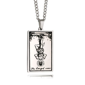 Venta al por mayor joyería espiritual oculta para mujeres chapado en oro de acero inoxidable Alta Sacerdotisa Tarot tarjeta encanto circón Color plata - Product Image 3
