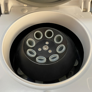 Centrifugeuse de table à basse vitesse Drawell TD4Z 4000 tr/min 12x10ml avec moteur sans balais pour séparation en laboratoire - Product Image 5