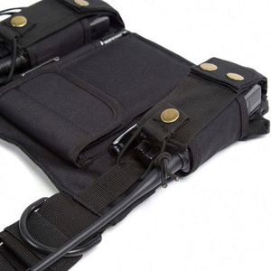 กระเป๋าคาดหน้าอกสำหรับวิทยุสื่อสารแบบ BSCI พร้อมสายรัดไหล่ - Product Image 4