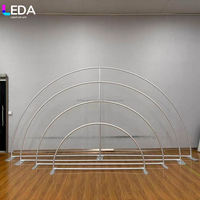 Arche Ronde en Métal et Tissu LEDA Personnalisée et Élégante pour Décoration de Scène de Mariage en Extérieur