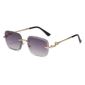Gafas de Sol Rectangulares Sin Montura, Lentes Degradadas, Protección UV400, Estilo Casual, Unisex, para Adultos - Product Image 4