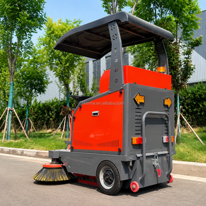 Balayeuse électrique autoportée 1400 mm à un ventilateur et trois brosses pour le nettoyage des routes, des rues, des parcs, des entrepôts et des collectivités - Product Image 4
