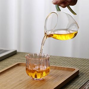 Taza Maestra con Diseño de Pétalos para Degustación de Té, Juego de Té Kung Fu, Taza de Té de Vidrio Transparente de Borosilicato Alto - Product Image 4