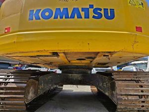 Excavatrice Komatsu PC120 d'occasion, 12 tonnes, fabriquée au Japon, moteur Cummins, composants principaux incluant moteur, pompe à engrenages, à vendre - Product Image 6
