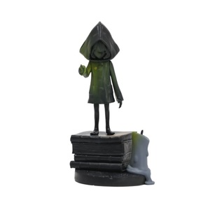 Little Nightmares Little Six Muñeco de PVC Amarillo con Impermeable, Figura Coleccionable en Caja, Modelo de Juguete Periférico de Videojuego - Product Image 5
