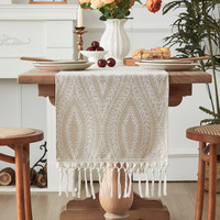 Nappe de table beige carrée simple en jacquard tissé à rayures géométriques, écologique et durable, avec pompons, pour la maison, les fêtes et l'hôtellerie - Vente en gros usine