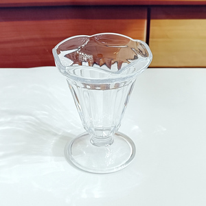 Gobelet à yaourt à <span class=keywords><strong>pied</strong></span> 250 ml réutilisable en polycarbonate, <span class=keywords><strong>verre</strong></span> à dessert transparent en plastique, <span class=keywords><strong>verre</strong></span> à crème glacée - Product Image 3