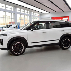 SUV Ibrido Plug-in Premium Chery Tiggo 7 Modelli C-DM in Offerta SUV Compatto con Batteria LFP da 18,66 kWh Ricarica Rapida in 19 Minuti in Vendita - Product Image 4