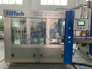 Machine de remplissage automatique de cola, de sprite et de <span class=keywords><strong>fanta</strong></span>, machine de mise en bouteille manuelle avec machine à soda pour ligne de production de boissons - Product Image 2