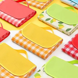 Alfombra de picnic portátil, impermeable, gruesa, rectangular, para excursiones al parque, camping, excursiones de primavera, tela no tejida - Product Image 1