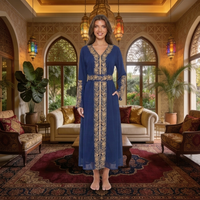 Robe Musulmane de Luxe Tendance 2026 Nouvelle Collection Dubaï Broderie Dorée Perles Élégante Robe Bleue Longue Abaya pour Femme