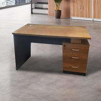 Bureau de travail moderne avec tiroir fixe, finition grain de noyer brun, table d'ordinateur avec rangement verrouillable pour poste de travail du personnel