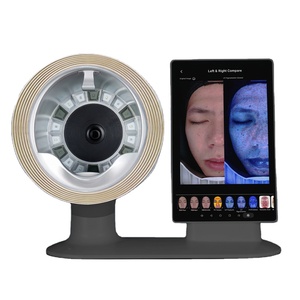 Analyseur de peau 3D à 10 spectres, appareil avec caméra 20MP, scanner de simulation du vieillissement de la texture de la peau pour les magasins de cosmétiques - Product Image 1
