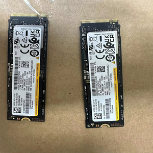 Unidad de Estado Sólido PM9A1a de 512 GB de Alto Rendimiento - Product Image 2