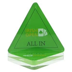 Botón de póker personalizado de alta calidad, Cartucho de <span class=keywords><strong>casino</strong></span> de acrílico triangular, con diseño <span class=keywords><strong>gratis</strong></span> de logotipo personalizado - Product Image 1