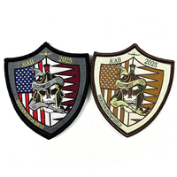 Patch brodé thermocollant personnalisé avec bordure texturée 3D pour vêtements d'extérieur