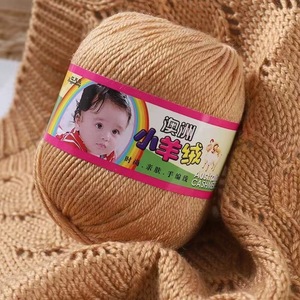 Sciarpa in filo misto lana di agnello australiano di medio spessore <span class=keywords><strong>cotone</strong></span> latte per neonati lavorato a mano e tinto per neonati - Product Image 4