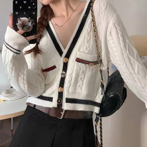 Cárdigan de <span class=keywords><strong>Punto</strong></span> de Moda para <span class=keywords><strong>Mujer</strong></span> al por Mayor para Primavera con Cuello en V Chaqueta <span class=keywords><strong>Corta</strong></span> Top Suéter de Fabricante - Product Image 1