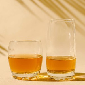 Le <span class=keywords><strong>tazze</strong></span> <span class=keywords><strong>da</strong></span> tè in vetro trasparente di alta qualità più vendute sono adatte per bere tè o bicchieri di acqua potabile - Product Image 2