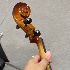 Violín de Madera Maciza Pintado a Mano, Económico, con Patrón Decorativo, Tamaños 1/8-4/4 - Product Image 6