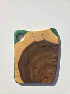 Vivaci Motivi in <span class=keywords><strong>Resina</strong></span> <span class=keywords><strong>su</strong></span> Vassoi di <span class=keywords><strong>Legno</strong></span> che Uniscono Perfettamente Arte e Utilità per un'Esperienza Culinaria Elegante - Product Image 4