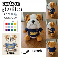Fabricant de jouets en peluche personnalisés : Porte-clés, chien de dessin animé à visage droit en T-shirt, mascotte d'équipe sportive universitaire, jouet en peluche sur mesure