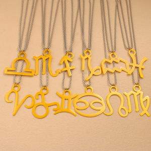 Collar con Signo Zodiacal de Acero Inoxidable, Chapado en Oro de 18K PVD, Colgante de Horóscopo, Cadena Hipoalergénica, Resistente al Deslustre, en Stock - Product Image 1