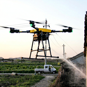 Dron de Limpieza de Ventanas de Alta Presión para Fachadas |   Dron de limpieza de paneles solares con GPS |   Sistema de Limpieza de Techos de Alta Resistencia - Product Image 1