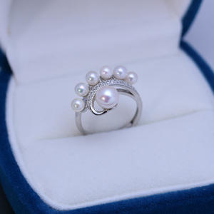 Bague pour femme en argent S925 avec perle d'eau douce forte et brillante de 3-4/6-7 mm, style tendance et élégant - Product Image 3