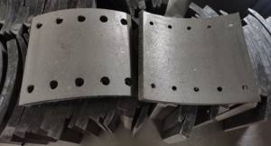 Sistem Rem Otomatis Kualitas Tinggi Kampas Rem Truk Keramik Pasokan Pabrik Blok Kampas Rem Kustom - Product Image 4